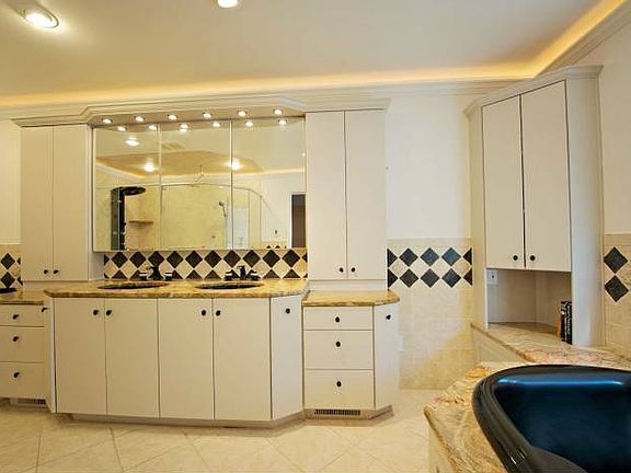Master Bath