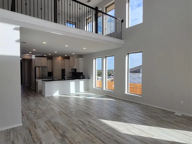 113 Bluff Creek Ln — Photo 10
