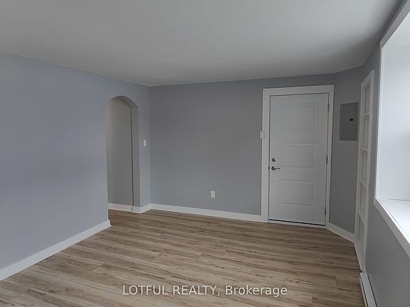 2nd image of 17 Main St W #2