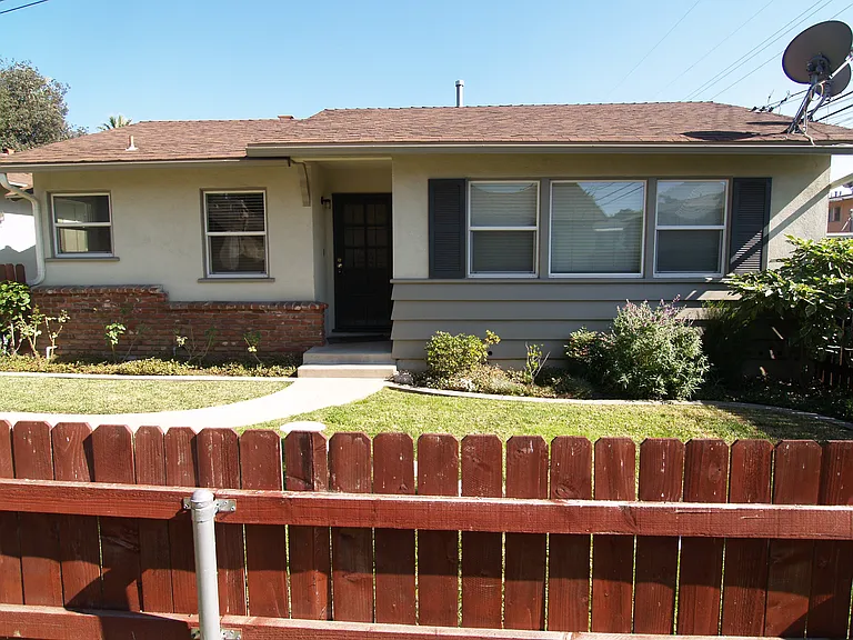 252 E Puente St — Photo 1