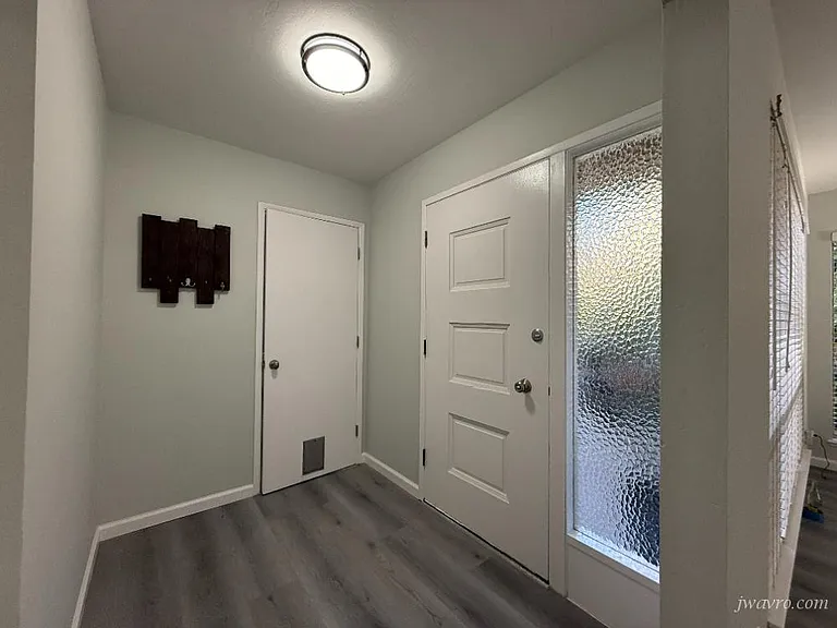 282 Wheeler Ave — Photo 3