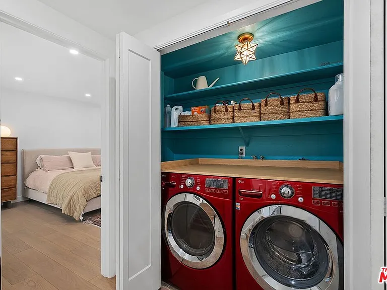 11260 Overland Ave #12D — Photo 25