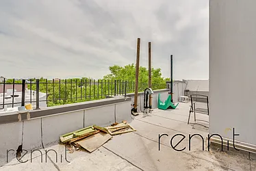 Rented by Rennit Inc.