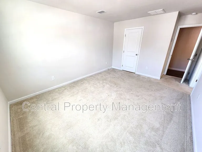 165 Sarnesfield Way — Photo 21