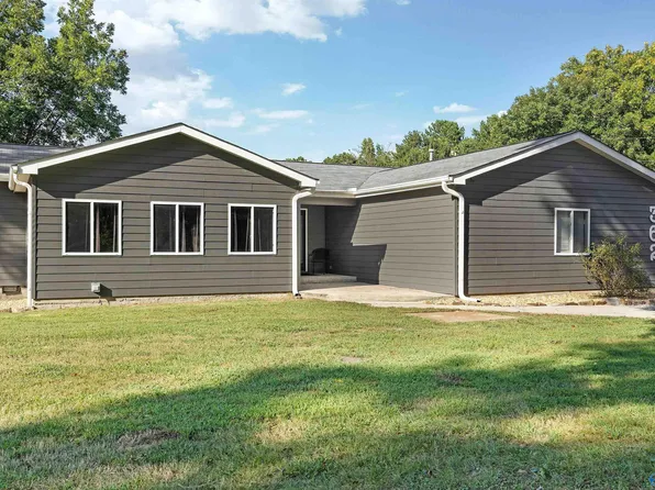 362 E Byrd Rd, Hartselle, AL 35640