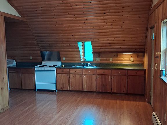 2nd image of 625 Sprankle Ave #625