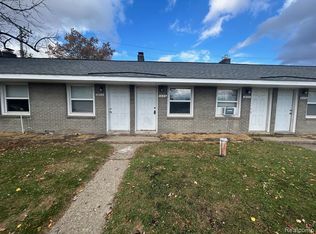 3455 Duffield St, White Lake, MI 48383