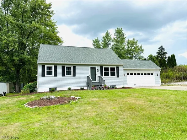 8291 Dawson Dr SE, Warren, OH 44484