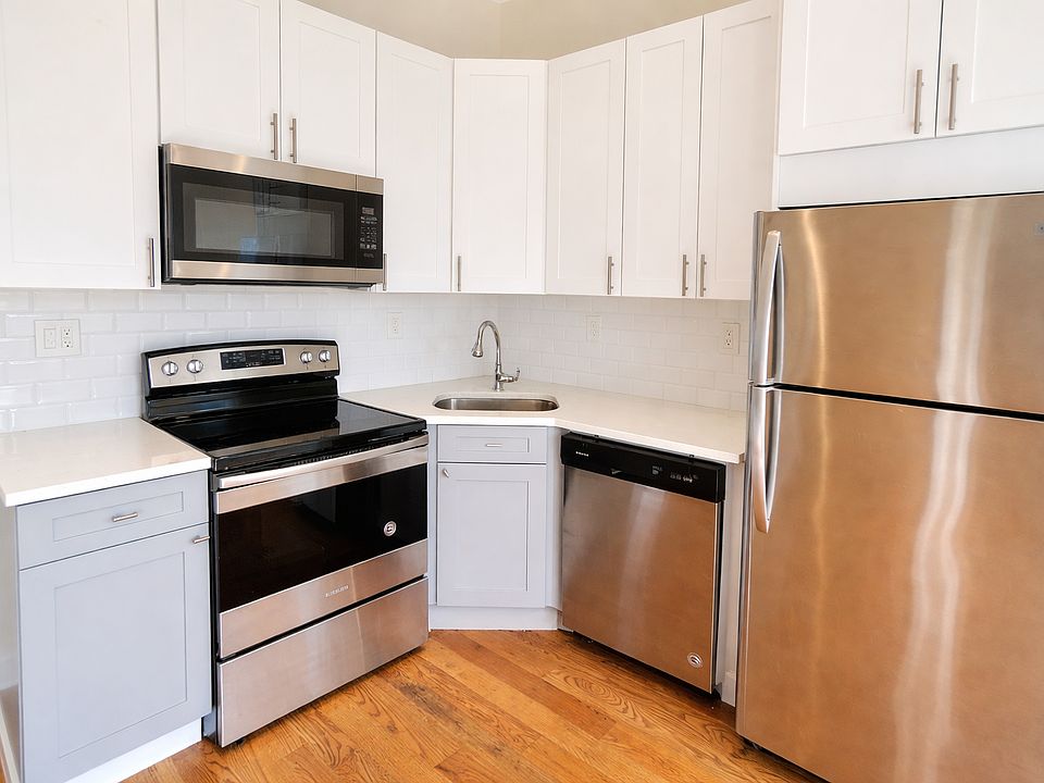 1st image of 1211 Flatbush Ave APT 3