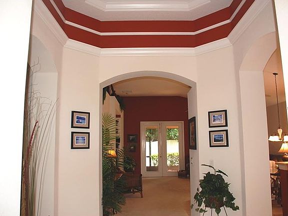 4th image of 4618 Redmond Pl