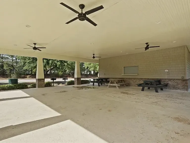 415 Olde Ivey Sq — Photo 24