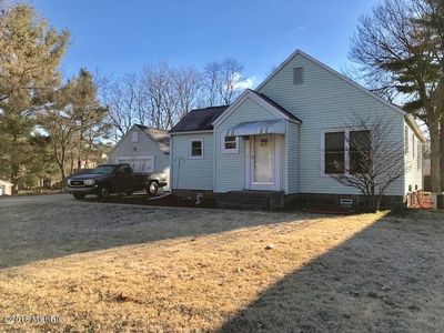 1654 Bristol Ave NW, Grand Rapids, MI, 49504