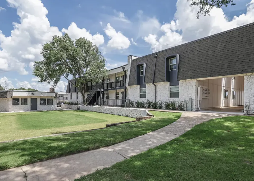 Autumn Ridge Apartments