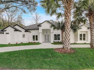 2068 Palm View Dr, Apopka, FL 32712