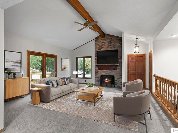 4th image of 8231 Hickory Ln