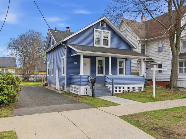 87 Fenwick St, Springfield, MA 01109
