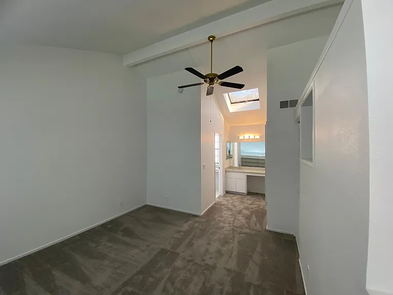 26701 Quail Crk #273 — Photo 9