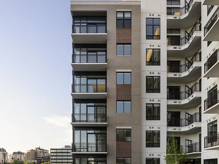 Aspire 7th and Grant — Photo 14