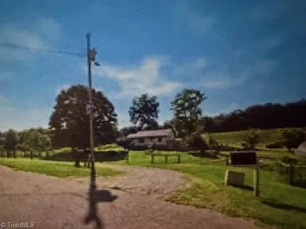 1373 Nance Rd, Franklinville, NC 27248