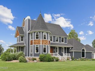 3136 W 2400 S, Charleston, UT 84032