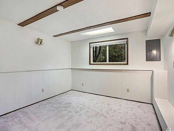 4th image of 14024 89th Ave NE