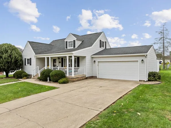 121 Washington Street, Paden City, WV 26159