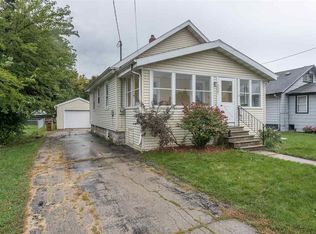 509 Manitowoc St, Menasha, WI 54952