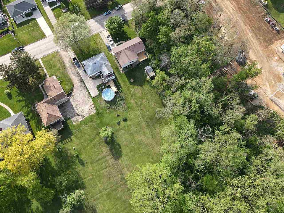 1st image of 116 Julien Dubuque Dr