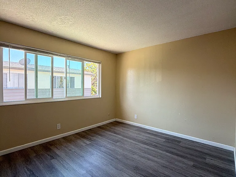 21539 Westpark St #2 — Photo 19