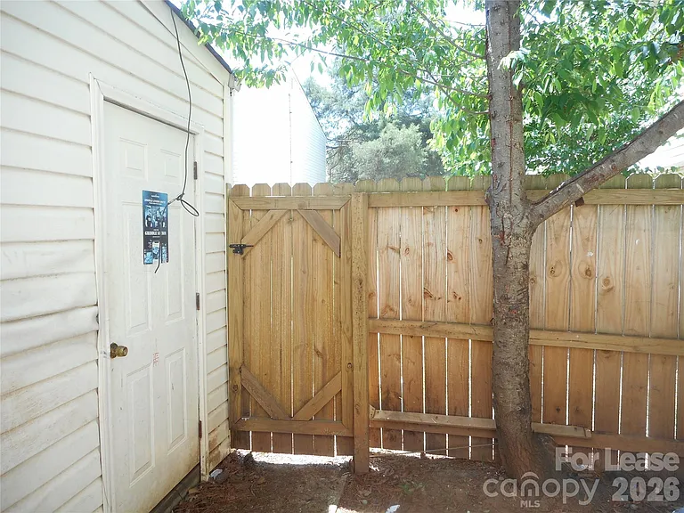 7961 Shady Oak Trl #65 — Photo 8