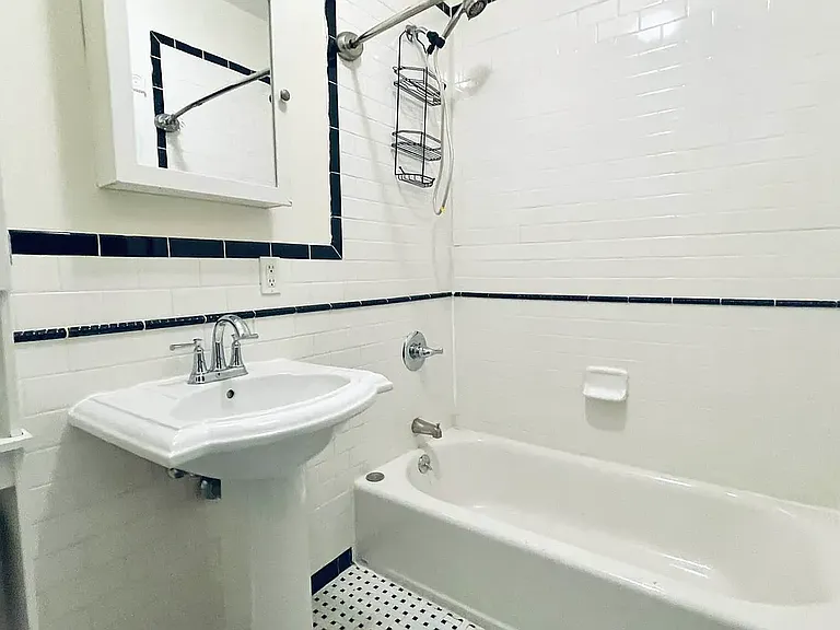 177 W 126th St #3 — Photo 12