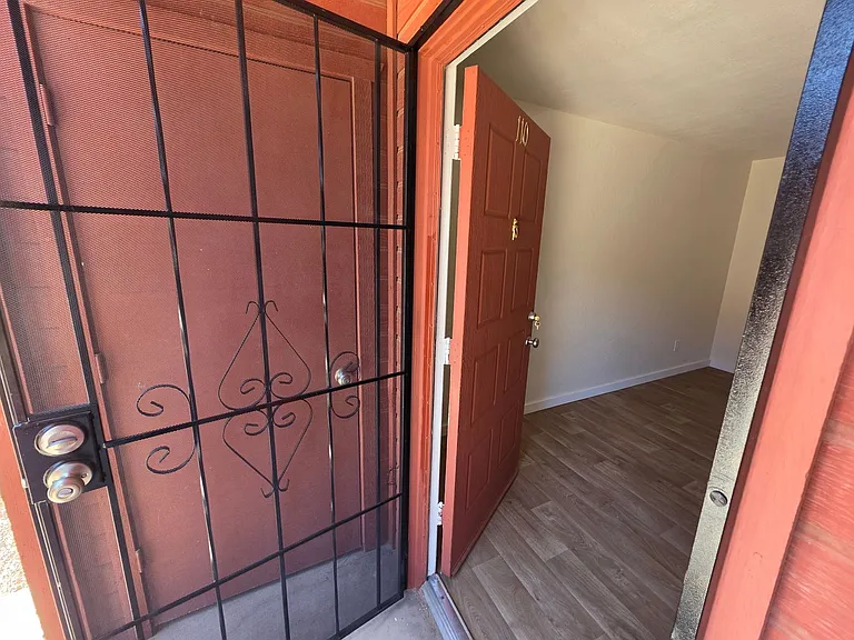 126 E Mohave Rd — Photo 21