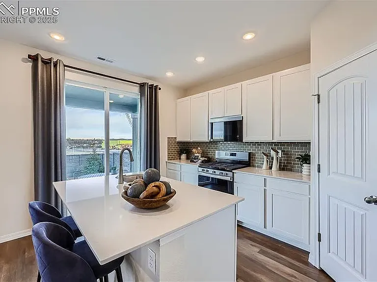 4806 Truscott Rd — Photo 1