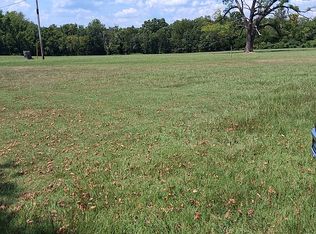 28095 Walnut St, Seligman, MO 65745