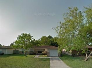 110 Ann Dr, Portland, TX 78374