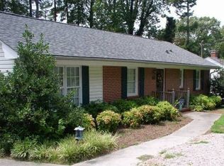 825 Nelson St, Henderson, NC 27536