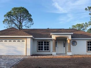 3861 Citroen Dr, Sebring, FL 33872