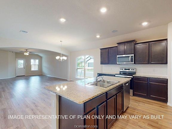 3rd image of 1149 Patriot Dr
