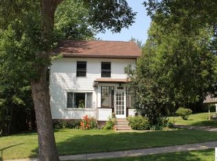 1517 N 9th Ave E, Duluth, MN 55805