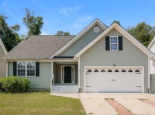 47 Crescent St, Newnan, GA 30265