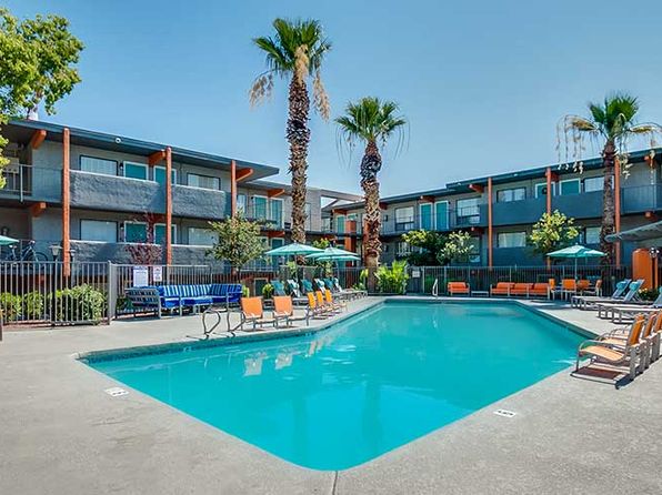 1930 E Camelback Rd #407