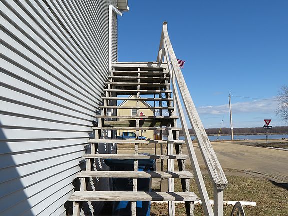 Stairs to Upper Deck