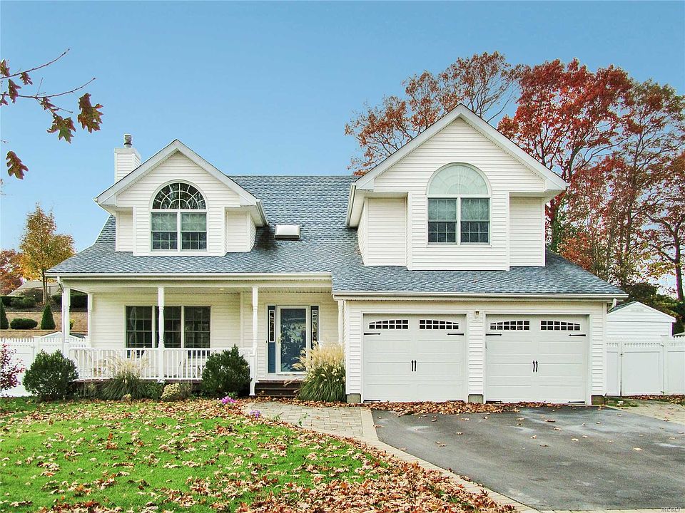 1st image of 15 Black Gum Tree Ln