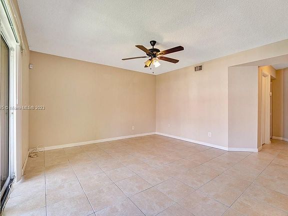 5th image of 802 NW 92nd Ave #802