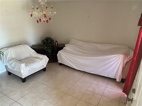 3rd image of 7719 Tricia Ct