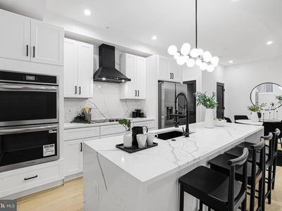 616 NW Kenyon St NW #3, Washington, DC, 20010