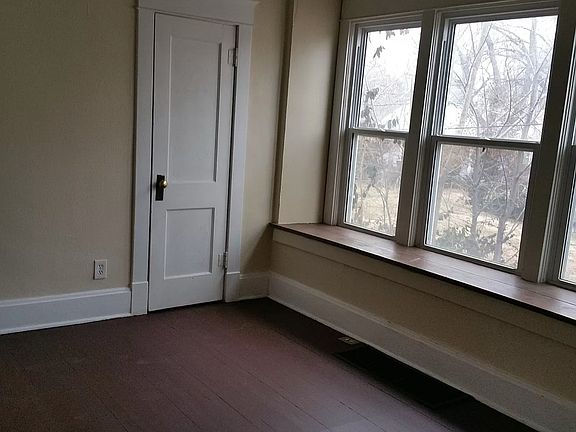 5th image of 1204 E 59th St