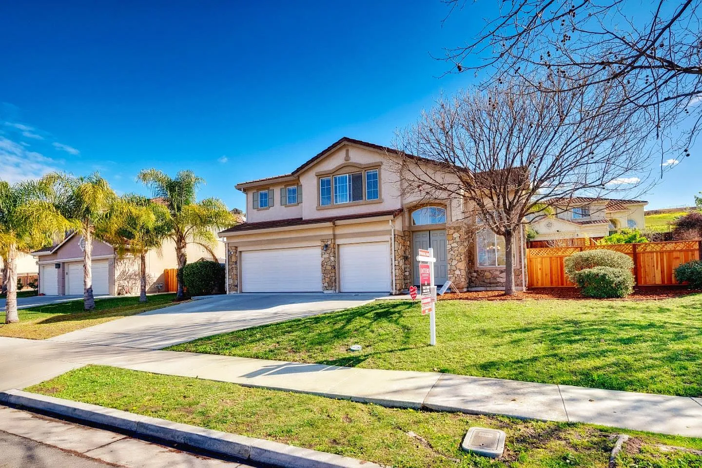 1302 Fleming Ave photo 1