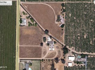 1202 N Del Rey Ave, Sanger, CA 93657