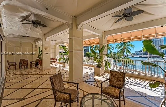 701 Brickell Key Blvd — Photo 4